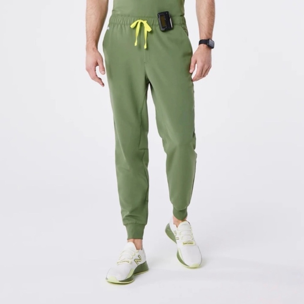 FIGS Tansen Jogger Scrub Pants Men’s XL Olive Green‎
